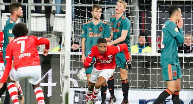 年轻球员的 年轻球员的