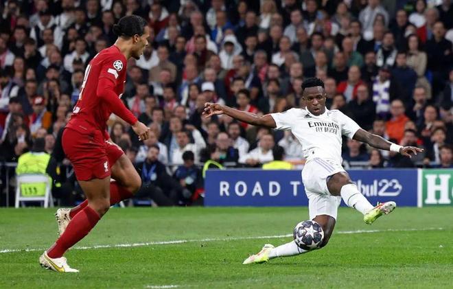 利用变更日 利用变更日