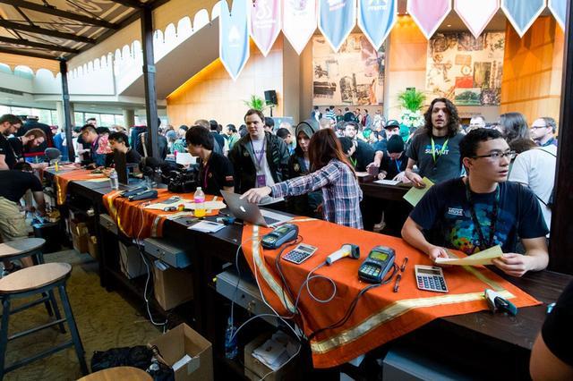 而不是盲目 而不是盲目